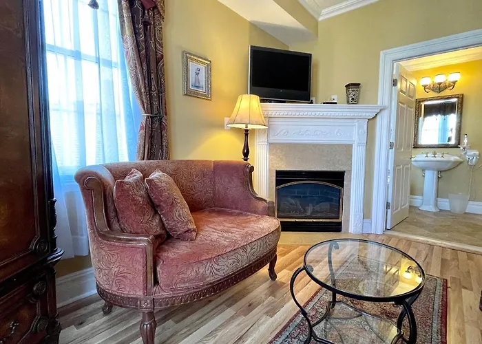 Resort: Atlantis Inn Hotel (Adults Only)